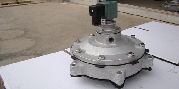 What should I do if the solenoid valve fails to operate after being energized?